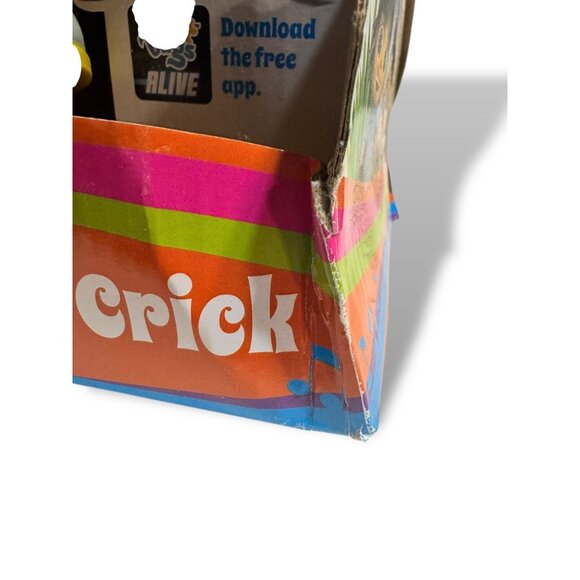 Beat Bugs Singing Crick Toy Light-Up Feature Beatles Inspired Interactive New - Picture 4 of 14